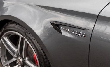 Mercedes-Benz E Class E63 S Estate 29