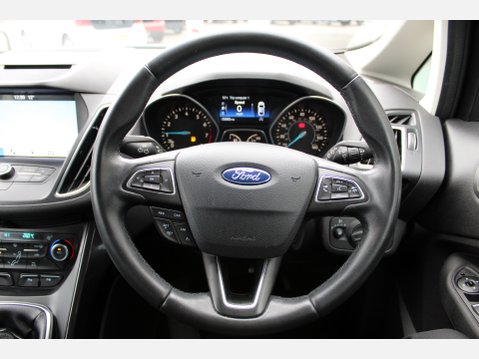 Ford C-Max TITANIUM 19