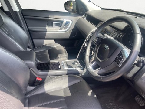 Land Rover Discovery Sport 2.0 TD4 HSE Black Auto 4WD Euro 6 (s/s) 5dr 23