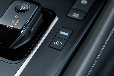 Nissan Qashqai E-POWER N-CONNECTA 36