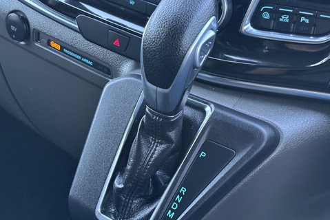 Ford Tourneo Custom 320 130 ps Titanium L2 9 Seater - Automatic 37