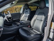 Tesla Model 3 PERFORMANCE AWD 8