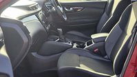 Nissan Qashqai 1.3 DIG-T Acenta Premium SUV 5dr Petrol DCT Auto Euro 6 (s/s) (160 ps) 36