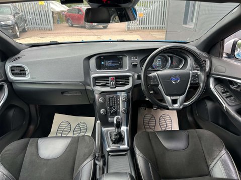 Volvo V40 1.6 V40 R-Design Nav D2 5dr 4