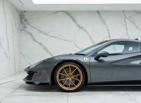 Ferrari 488 Pista 41