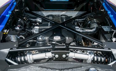 Lamborghini Aventador SV LP750-4 Roadster 32