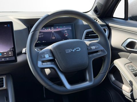 BYD Atto 2 150kW Comfort 65kWh 5dr Auto 19