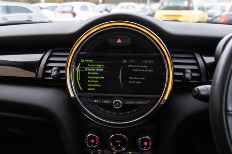 Mini Hatch COOPER SEVEN 25