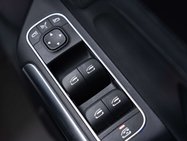 Mercedes-Benz GLA 2.0 GLA220d AMG Line (Premium Plus) SUV 5dr Diesel 8G-DCT 4MATIC Euro 6 (s/ 21