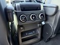 Land Rover Discovery TD6 HSE LUXURY 32