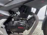 Honda CB GLR 125 2017 GOOD RUNNING PROJECT BIKE SPARES OR REPAIR 125CC 17