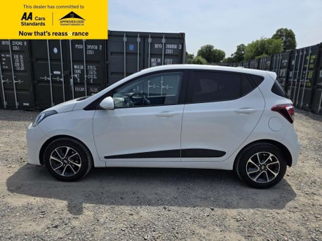 Hyundai i10 1.2 Premium Hatchback 5dr Petrol Auto Euro 6 (87 ps) 6