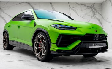 Lamborghini Urus PERFORMANTE 9