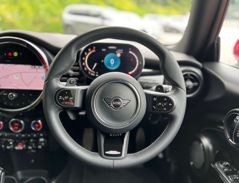 Mini Hatch 2.0 John Cooper Works Auto 3dr 22