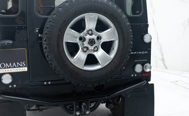 Land Rover Defender 90 TD XS OVERFINCH 38