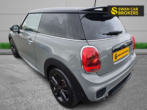 Mini Hatch 1.5 Cooper Auto 3dr 5