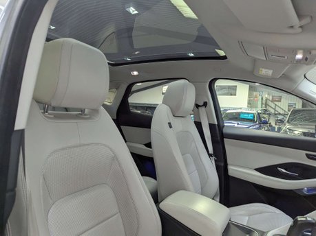 Jaguar E-Pace 2.0 E-PACE R-Dynamic HSE i AWD Auto 4WD 5dr 51