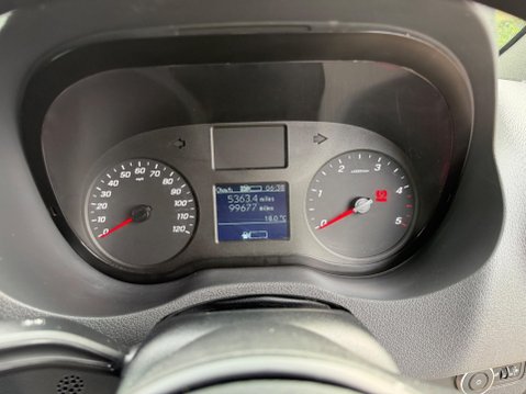 Mercedes-Benz Sprinter 2.0 315 CDI Progressive RWD L3 H2 Euro 6 (s/s) 5dr 15