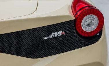 Ferrari 458 Speciale Aperta 48