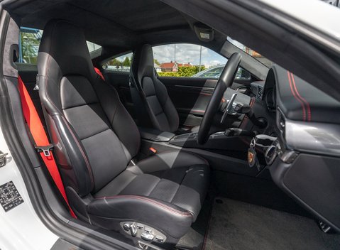 Porsche 911 Turbo S GB Edition (991) 12