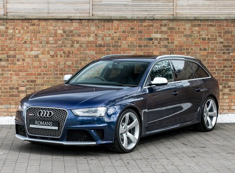 Audi RS4 Avant 6