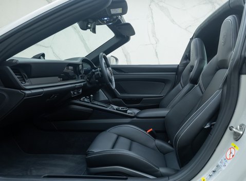 Porsche 911 Targa 4 GTS (992) 20