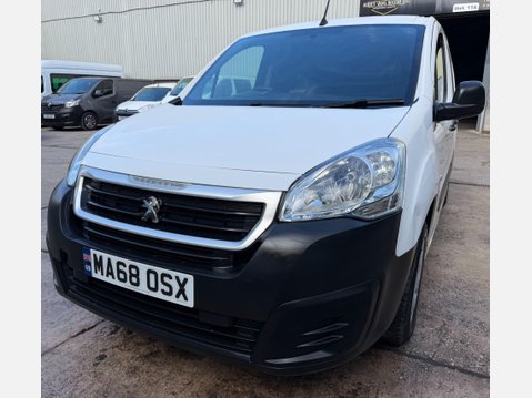 Peugeot Partner 1.6 BlueHDi 854 Professional Panel Van 5dr Diesel Manual L1 (112 g/km, 97.6 18