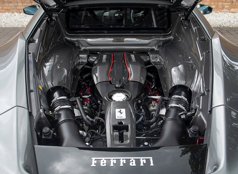 Ferrari 488 Pista 32