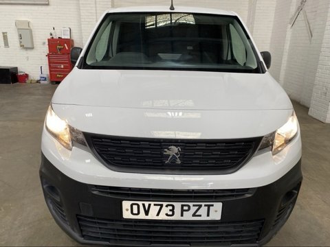 Peugeot Partner BLUEHDI PROFESSIONAL PREMIUM PLUS L1 2