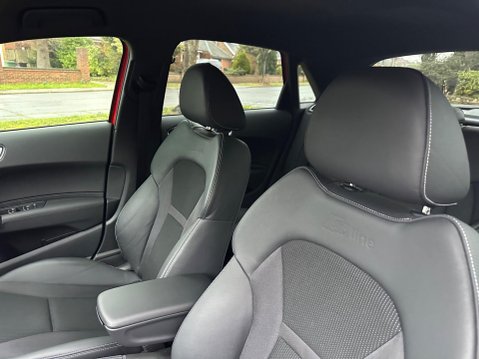 Audi A1 1.4 TFSI S line Sportback S Tronic Euro 6 (s/s) 5dr 82