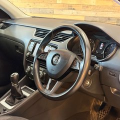 Skoda Octavia 1.4 TSI SE L Hatchback 5dr Petrol Manual Euro 6 (s/s) (150 ps) 4