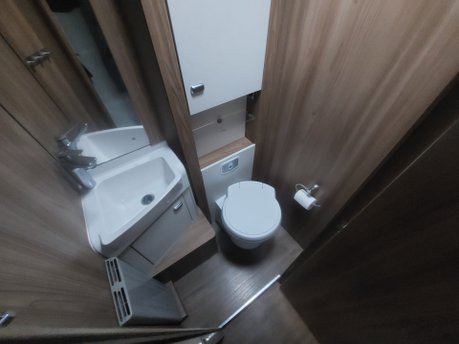 Swift Bessacarr 599 2018 (68) AUTOMATIC (ON HOLD) 17