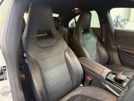 Mercedes-Benz CLA Class 2.0 CLA220d AMG Line (Premium 2) Coupe 4dr Diesel 8G-DCT Euro 6 (s/s) (190 6