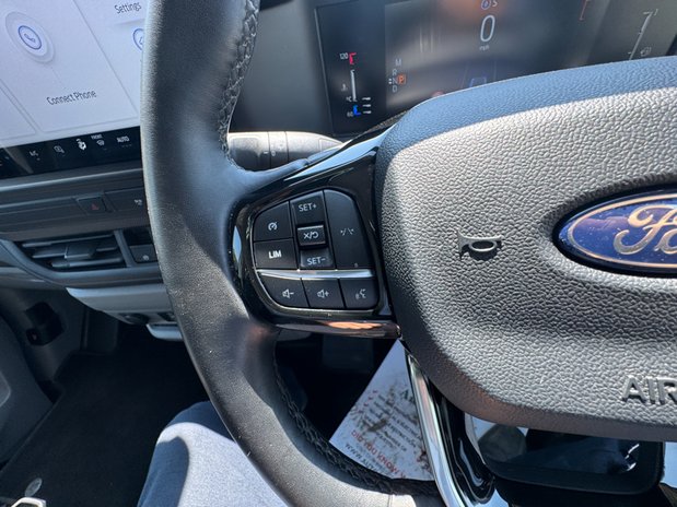 Ford Transit Custom AUTO LWB [SOLD MM] L2H1 Low Roof AWD Trail 320 Alloys Cam Carplay Nav EURO 17