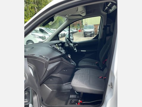 Ford Transit Connect 1.5 TDCi 240 Limited Panel Van 5dr Diesel Powershift L2 H1 (129 g/km, 118 b 43