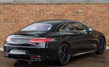 Mercedes-Benz S63 AMG Coupe 7