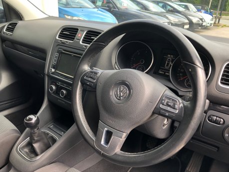 Volkswagen Golf MATCH 1.6 TDI BLUEMOTION TECHNOLOGY, 64,000m, good history, £20 tax 2
