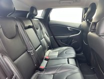 Volvo V40 1.5 T3 GPF Inscription Hatchback 5dr Petrol Auto Euro 6 (s/s) (152 ps) 13