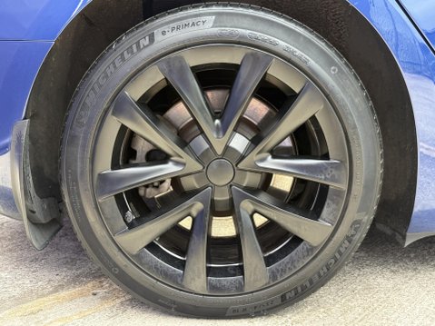 Tesla Model 3 Saloon 4dr Electric Auto RWD (241 bhp) 15