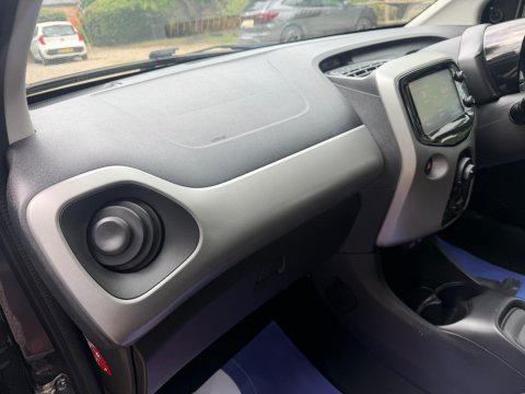 Peugeot 108 1.0 VTi Active 2 Tronic Euro 5 5dr Euro 5 10