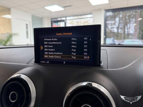 Audi A3 1.4 TFSI e-tron Sportback e-S Tronic Euro 6 5dr 8.8kWh 82