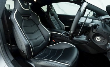 Maserati Granturismo MC 10