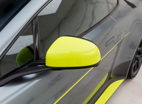 Aston Martin Vantage GT8 24