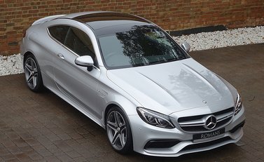 Mercedes-Benz C Class C63 Coupe Premium 3