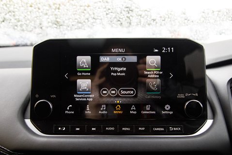 Nissan Qashqai DIG-T N-CONNECTA MHEV 15
