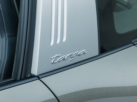 Porsche 911 Targa 4S (992) 
