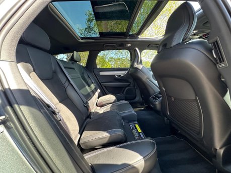 Volvo V90 2.0 D5 R-Design Plus Auto AWD Euro 6 (s/s) 5dr 