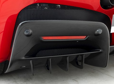 Ferrari SF90 Stradale 29