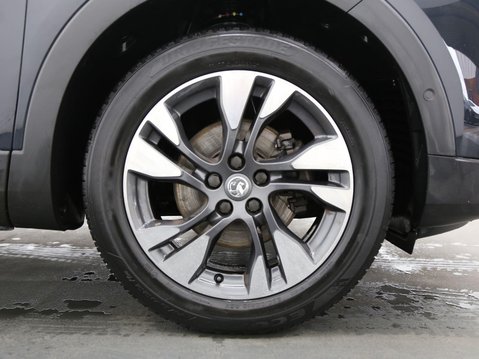 Vauxhall Grandland X 1.2 Turbo Sport Nav Euro 6 (s/s) 5dr 27