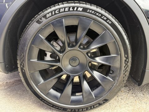 Tesla Model Y (Dual Motor) Long Range SUV 5dr Electric Auto 4WDE (384 bhp) 15